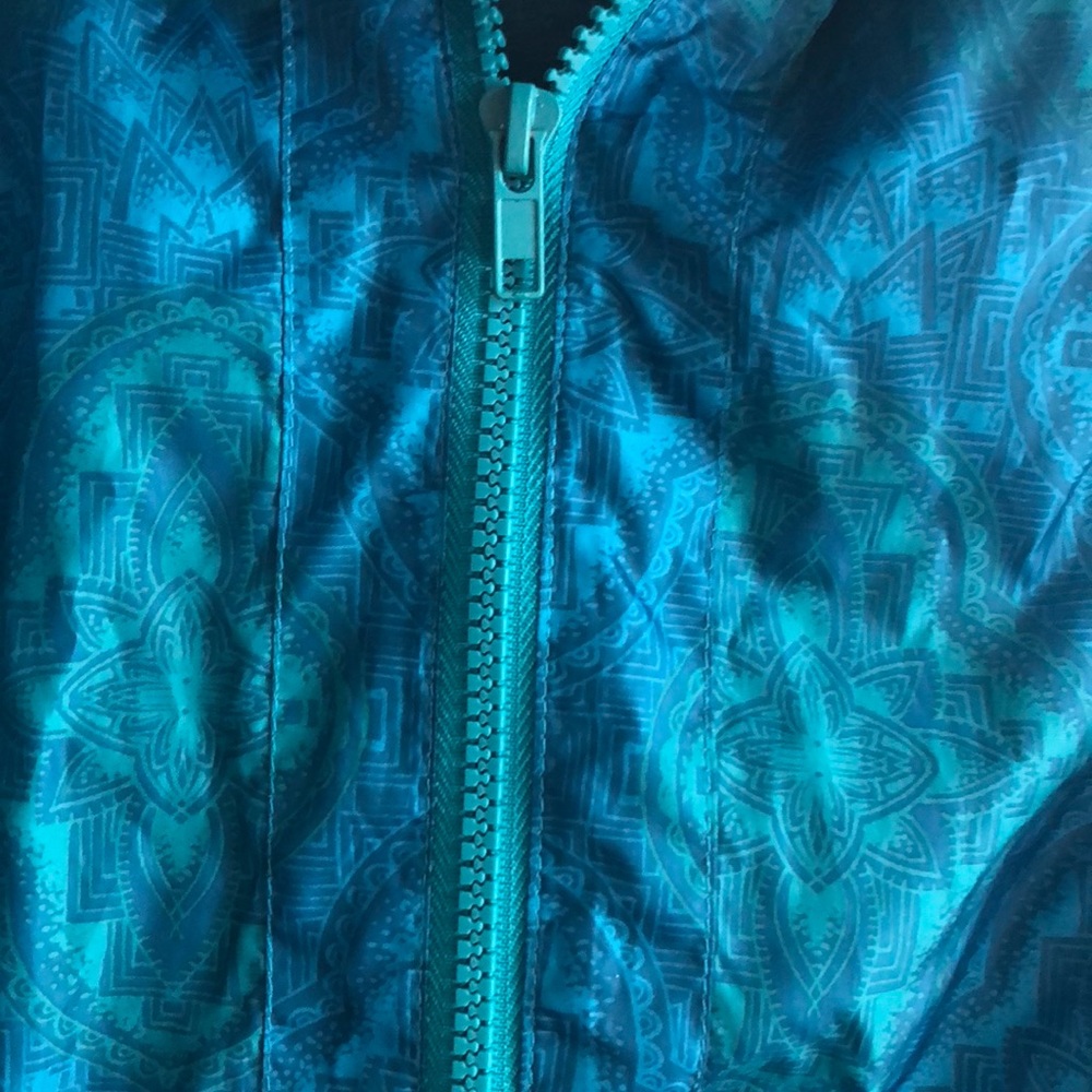 Mossimo Supply Patterned Rain Resistant Jacket - image 3